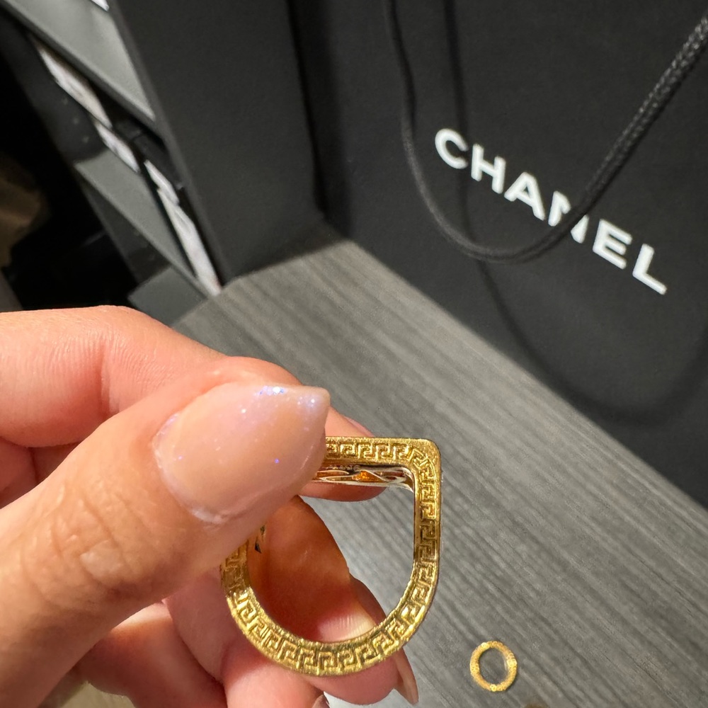 MENS VERSACE RING - Picture 6 of 7